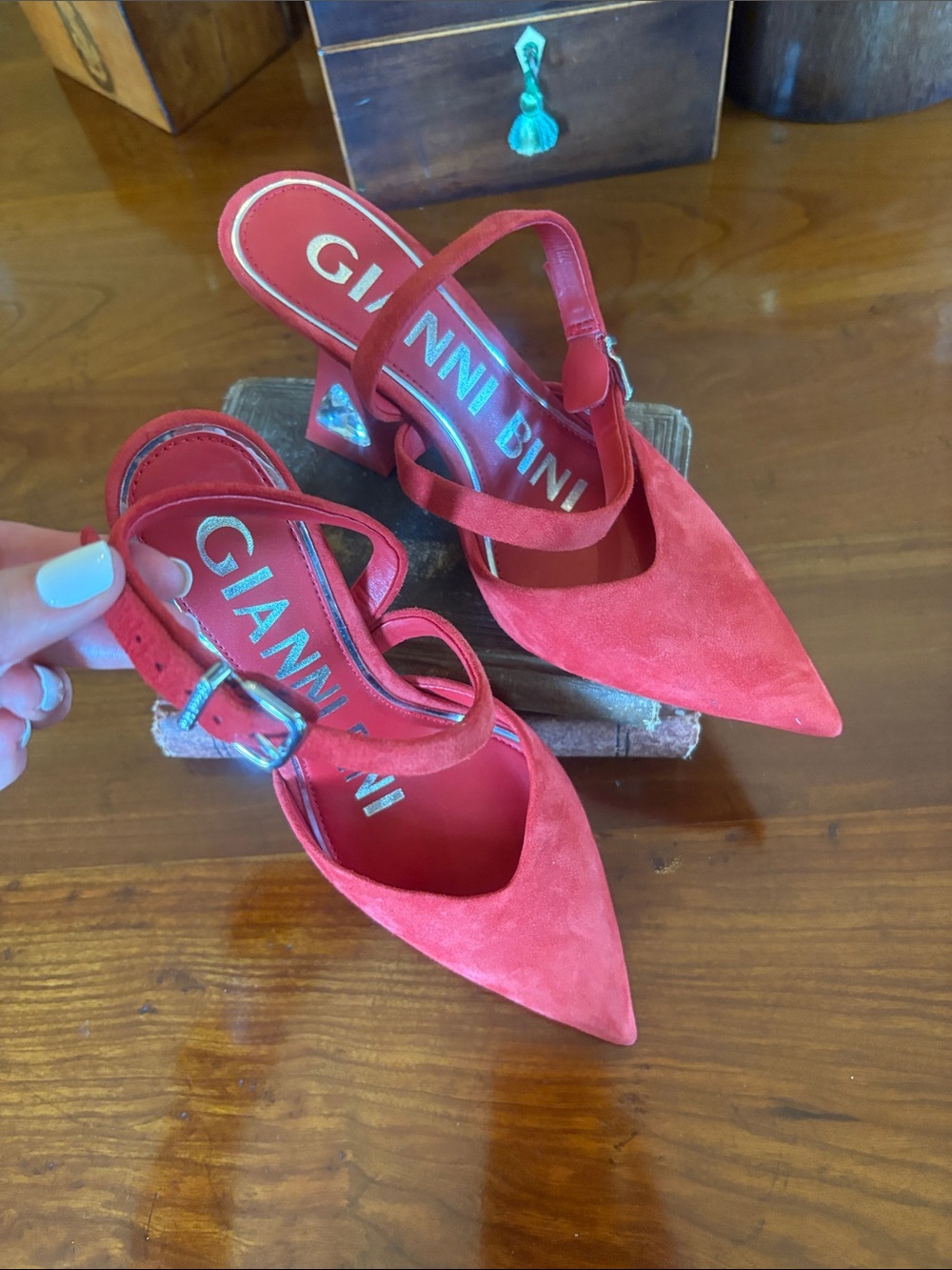 Gianni‎ Bini Tallia Red Suede Asymmetrical Jewel Embellished Pumps NEW - Picture 3 of 12